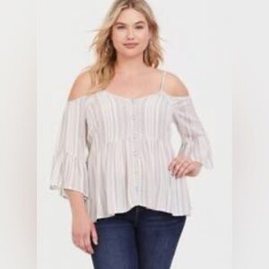 Torrid Babydoll Rayon Crepe Cold Shoulder Top size 00